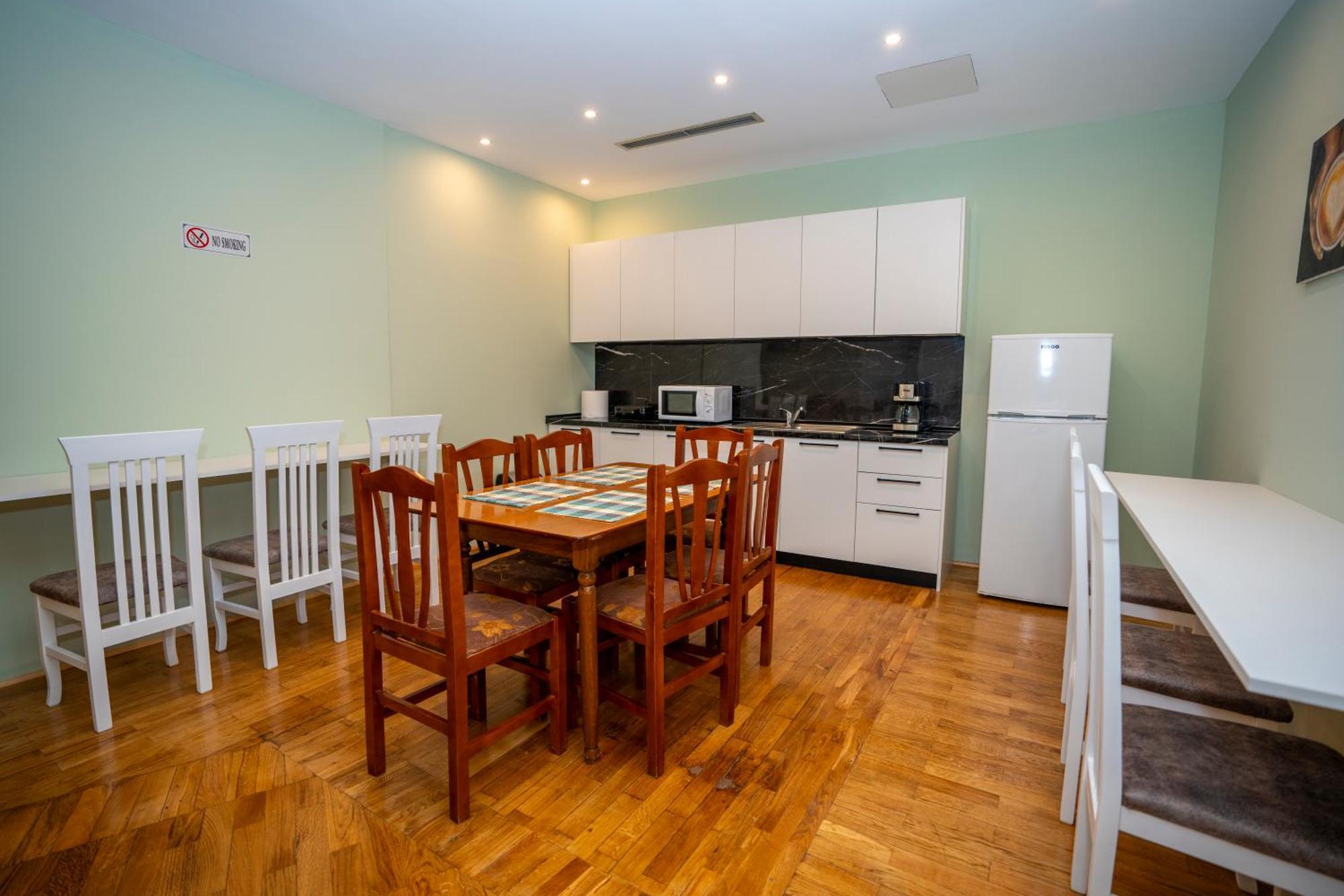 Terrace Hostel & Lounge Bar Shkodër 외부 사진