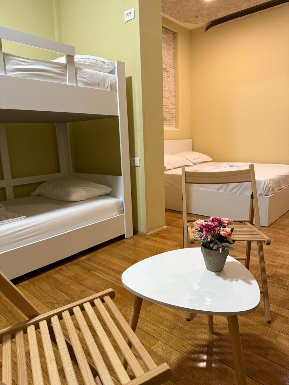Terrace Hostel & Lounge Bar Shkodër 외부 사진